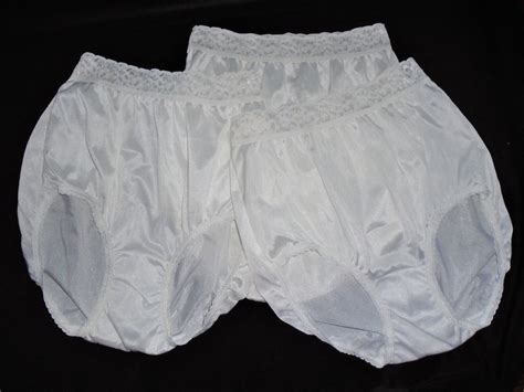 Hanes Her Way 1990s Nylon Lace Waist Full Brief Granny Panty Etsy