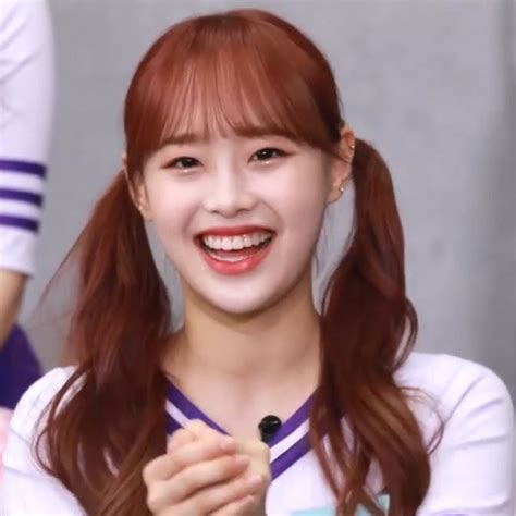 Loona Chuu Korean Group Peach Colors Beloved Happiness Random