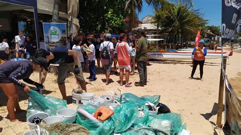 A O De Educa O Ambiental Em B Zios Recolhe Kg De Res Duos Na Praia