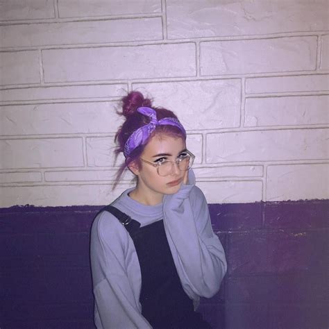 Purple Aesthetic Grunge Aesthetic Aesthetic Girl Estilo Grunge Purple Girls Foto Casual