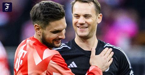 Fc Bayern Torh Ter Manuel Neuer Und Sven Ulreich Verl Ngern Vertr Ge