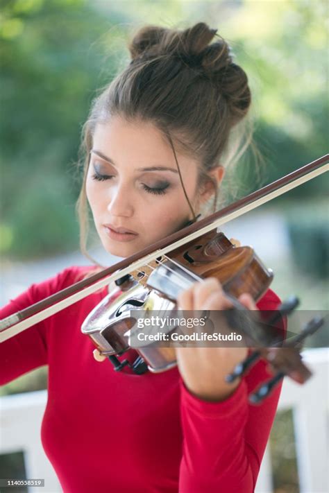 Female Violinist High Res Stock Photo Getty Images