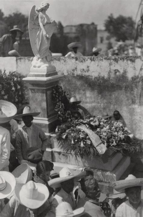 Photo Exhibit Commemorates 100th Anniversary of Emiliano Zapata’s Death