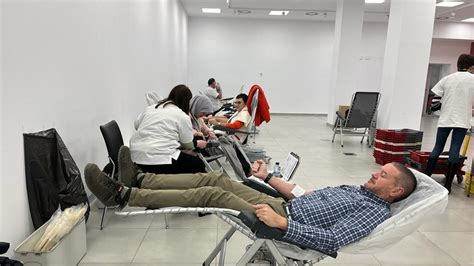 Los Hospitales Madrile Os Necesitan Con Urgencia Donaciones De Sangre