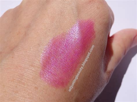 DIY: Lipstick or cream blush (using pigments) - Adjusting Beauty