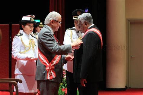 President Tony Tan Keng Yam Presenting The Order Of Temasek