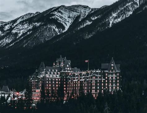 Banff’s Best Winter Photo Locations: 11 Spots for Insta-Magic – Park Pilgrim