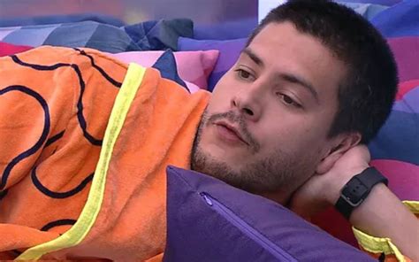 Bbb 22 Arthur Define Alvo De Paredão E Sugere Que Aliados Combinem Votos · Notícias Da Tv