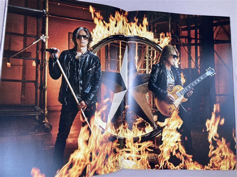 B’z ビックサイズ パンフレット Live Gym Pleasure 2023 “stars” 稲葉浩志 松本孝弘 ライブグッズ 本 写真集 その他 ｜売買されたオークション情報、yahoo