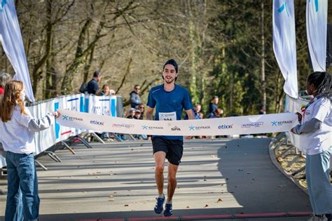 Abdeslam El Metoui Remporte Les Km Des Cr Tes De Spa Photos