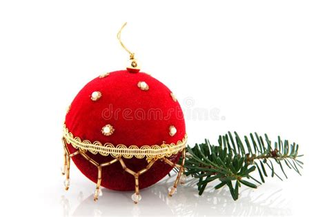 Esfera Vermelha Do Natal De Veludo Foto De Stock Imagem De Verificado