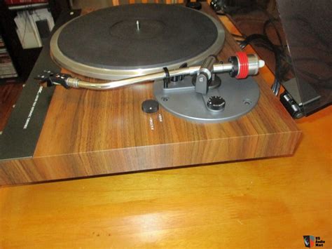 Realistic Lab Quartz Lock Direct Drive Turntable Full Automatic