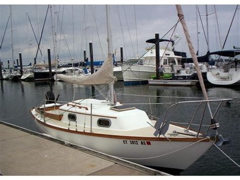 1982 Cape Dory 22 Sailboat For Sale In Maine Its Free To Dream