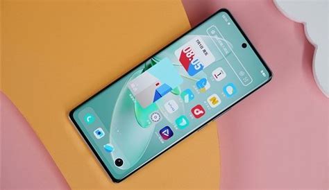 Vivos18和vivos17有什么区别 Vivos18和vivos17对比介绍手机评测手机学院脚本之家