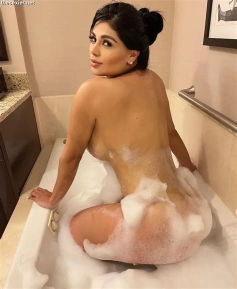 25 Beautiful Vianey Frias Naked In The Tub Hivf28 THESEXIER Net