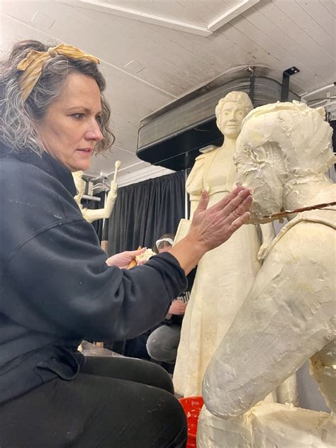 Iowa State Fair To Feature Caitlin Clark Kurt Warner And Jack Trice As Butter Cow Companions