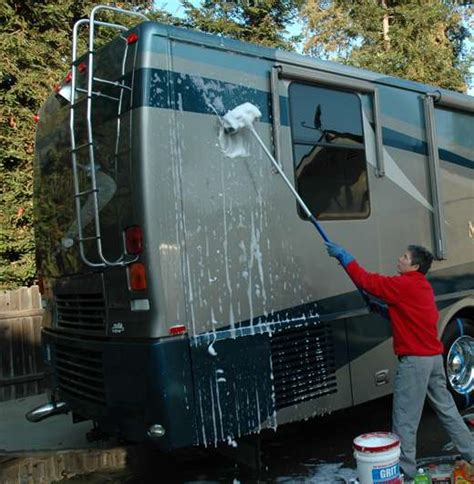 How To Clean The Exterior Of Your Rv