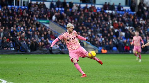 Patrick Bamford scores wild FA Cup goal for Leeds vs Peterborough ...