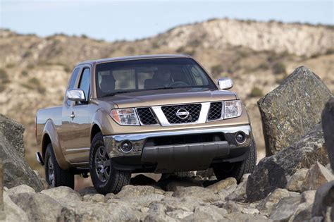 2012 Nissan Frontier Review Specs Pictures Price And Mpg