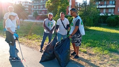 Foggia Ripulite Dai Rifiuti Le Aree Verdi Di Via Gentile PugliaLive