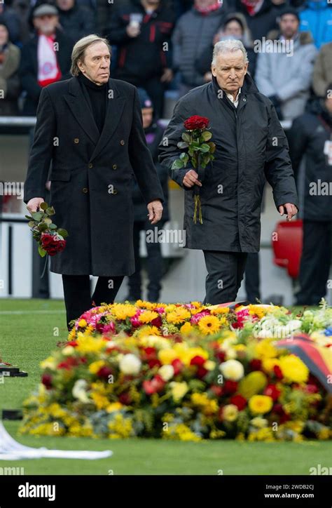 M Nchen Deutschland Januar Guenter Netzer Weggefaehrter Und