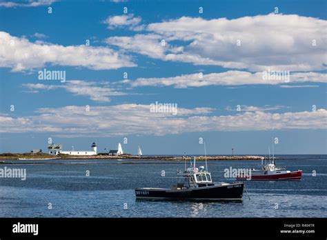 USA, Maine, Cape Porpoise, Goat Island Lighthouse Stock Photo - Alamy