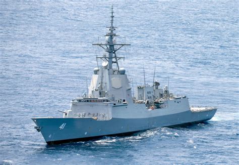 Hmas Brisbane Ddg 40 Guided Missile Destroyer