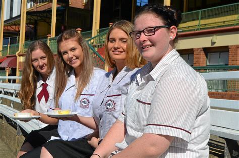 Kilcoy State High School 介紹 Uniform Map 制服地圖