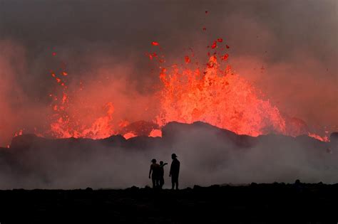 Vulkan Eruptirao Na Islandu Posle Nekoliko Zemljotresa Blic