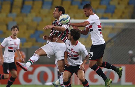 S O Paulo Esbo A Rea O Mas Acaba Derrotado No Maracan Spfc