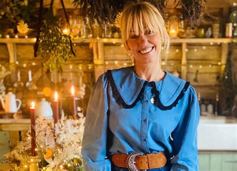 clodagh mckenna shows  newly built irish pub   home