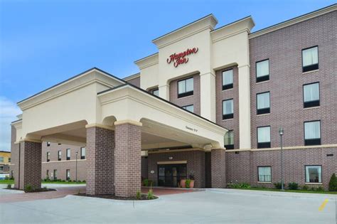 Hotels in Omaha, NE - Find Hotels - Hilton