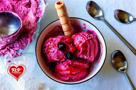 Helado Casero De Frutos Rojos Y Yogur Muy F Cil Y R Pido La Romantica