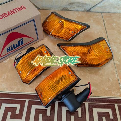 Jual Lampu Sein Assy Vespa PXE Excel Original Kiwi Shopee Indonesia