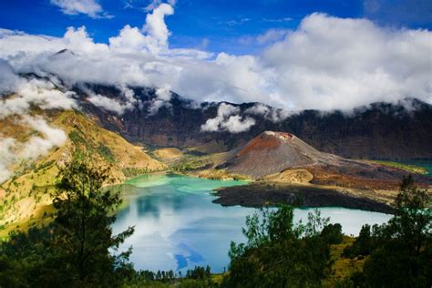 Beautiful Rinjani Mountain. - Beautiful places. Best places in the ...