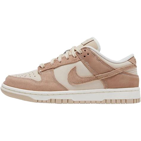 Nike Dunk Low SE Sand Drift