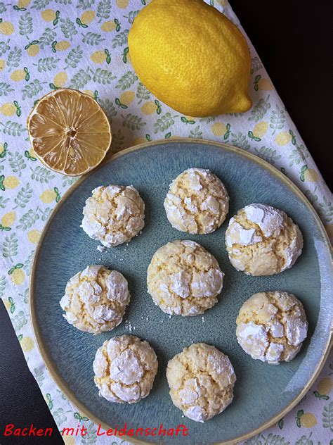 Italienische Zitronenkeksebiscotti Al Limonelemon Crinkle Cookies