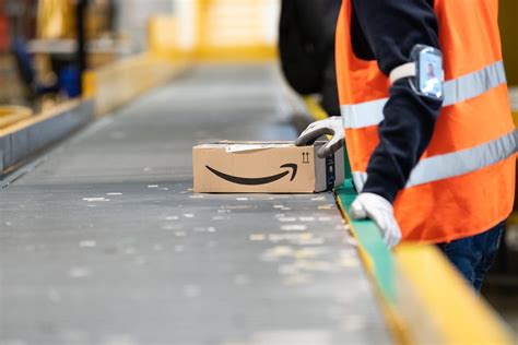 Amazon lanza en Argentina su tarifa plana para envíos internacionales