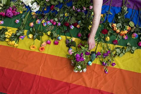 Turkey Police Use Tear Gas And Plastic Bullets Against Istanbul Pride