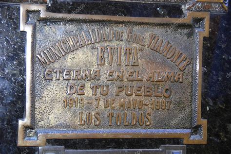 Buenos Aires Argentina 11 25 11 Placa Sobre Tumba De Eva Perón