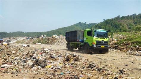 Tpa Sarimukti Kena Sanksi Pembuangan Sampah Dibatasi Pemkot Bandung