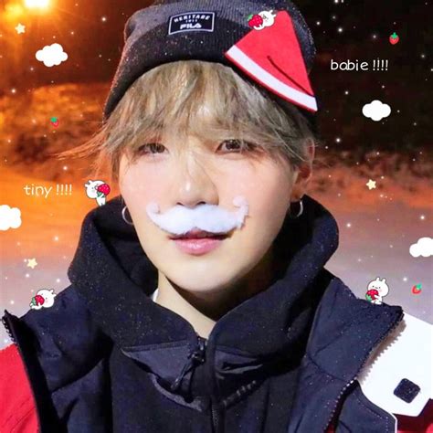 yoonie softbot⁷ rest on Twitter Bts christmas Yoongi Bts beautiful