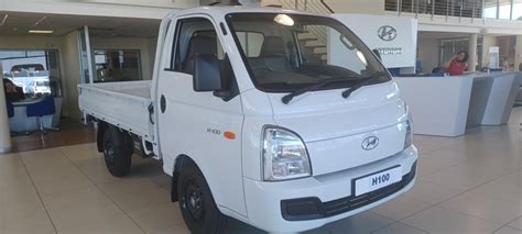 NEW 2023 Hyundai H100 Bakkie 2.6 Deck My20 for sale in Port Elizabeth ...