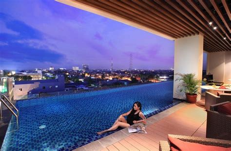 18 Hotel Dengan Kolam Renang Rooftop Di Surabaya View Istimewa Terbaik