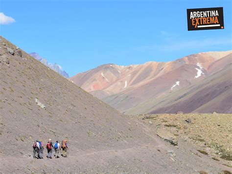 Trekking Al Avion De Los Uruguayos