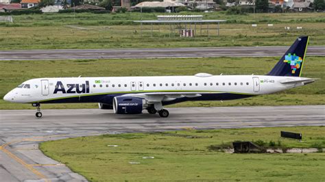 PS AED Azul Brazilian Airlines Embraer E195 E2 By Daniel Mena