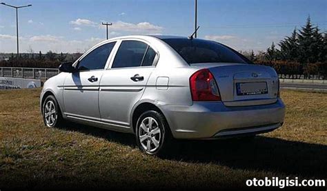 Hyundai Accent Era Nasıl Araba Alınır Mı İnceleme ve Kullanıcı Yorumları