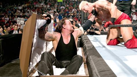 The Undertaker Mira Sus Mejores Luchas De Ata D En La Wwe