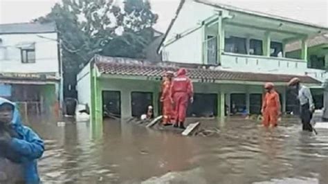 Fakta Banjir Di Mtsn 19 Pondok Labu Jakarta Kronologi Hingga Tiga