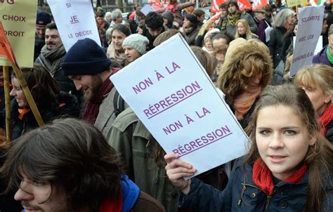 Strasbourg Droit Lavortement Forte Mobilisation En Soutien Aux